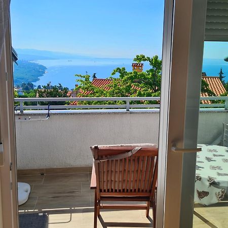Milena Apartment Opatija Volosko Bagian luar foto