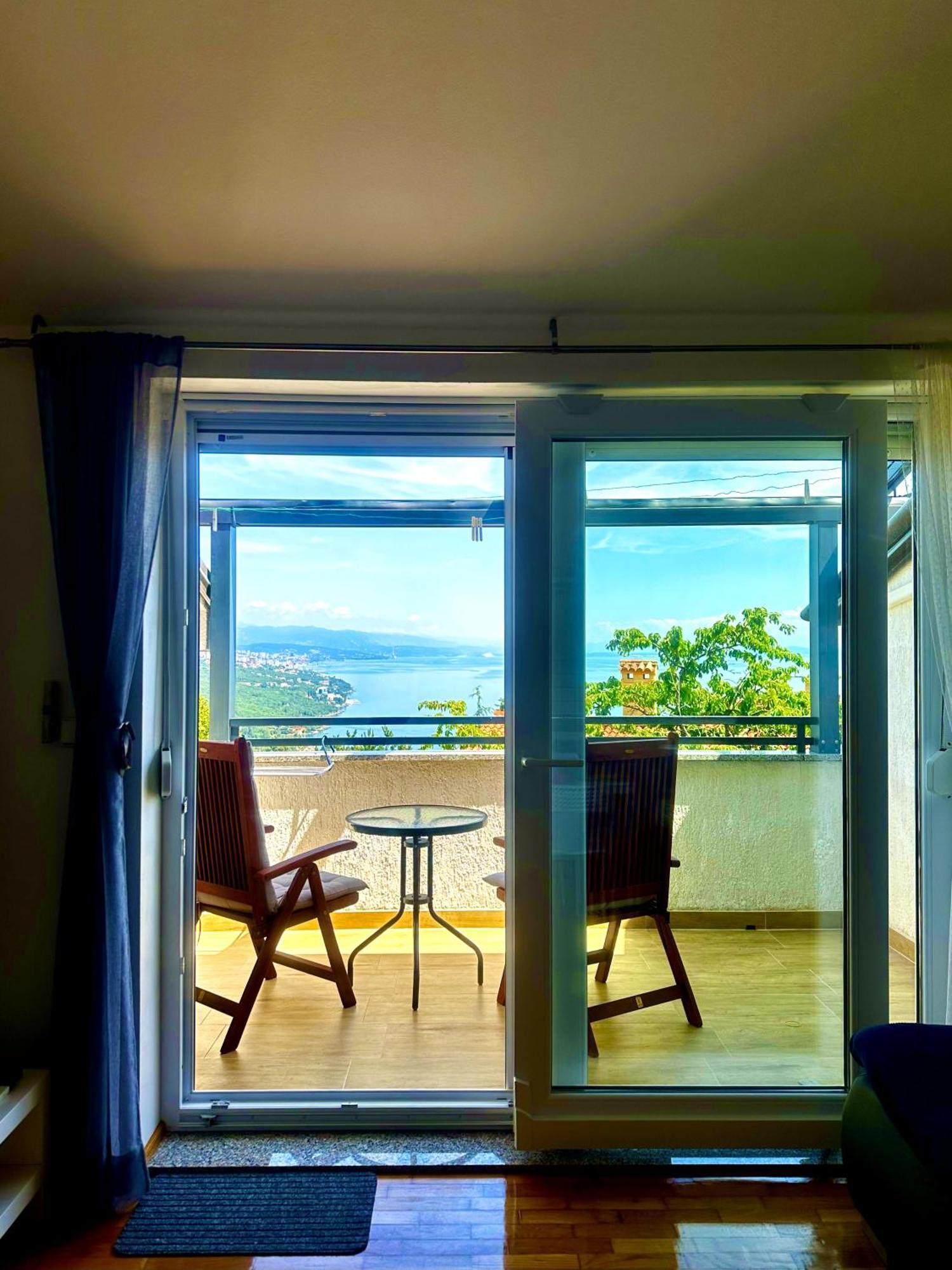 Milena Apartment Opatija Volosko Bagian luar foto